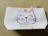 Prikupna TOALETNA TORBICA Princess Cat muca bela srebrne zvezdice NOVO