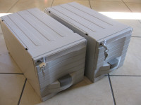 Prodam dve škatli - predalnika za spravilo cd in dvd