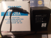 SHARP adapter napajalnik