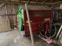 Prodam rezalec za bale