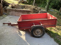 Traktorska prikolica za manjši traktor