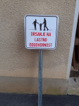 znak drsanje na lastno odgovornost