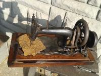 Star šivalni stroj cca 100 let