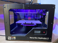 3D tiskalnik Makerbot Replicator 2