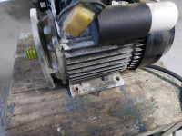 Enofazni elektromotor