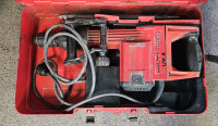 Hilti TP800 + kovček + špica (ZA REZERVNE DELE / NEDELUJOČ)  Prodam pr