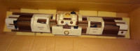 pletilni stroj singer model 2310 in profesionalni overlock,model 14u13