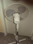Prodajam Ventilator: MI3 na stojalu