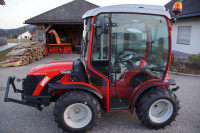 Antonio Carraro TTR 4400 II HST Traktor
