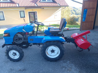 Mini traktor Weifang LHT151 - Z priključki!