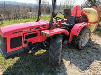 Traktor Antonio Carraro - Tigrone 5400 + škropilnica 250 l