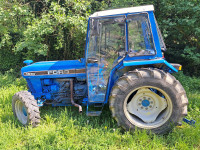 Traktor Ford 4830 4x4