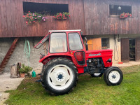 Traktor Universal 445. l.1976