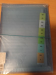 Prodam plastično mapo kovček