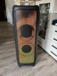 JBL Partybox 1000.