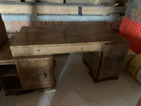 Starinska pisalna miza
