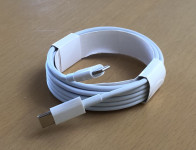 Napajalni in podatkovni kabel, 2m, Apple Lightning - USB-C