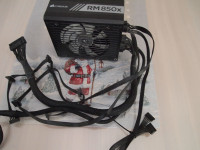 NAPAJALNIK CORSAIR RM 850X