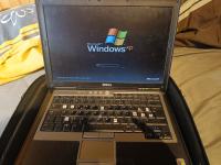 Retro WinXP laptop