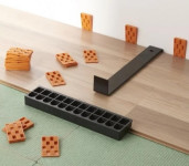 Komplet za polaganje vinila ali laminata + lesena udarna plošča