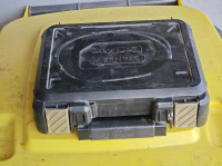 Stanley FatMax Vrtalnik baterija in napajalnik