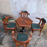 PRODAM LESENO GARNITURO IN VEČ DRUGIH GARNITUR (MIZ S STOLI)