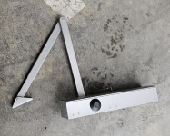 VRATNO SAMOZAPIRALO GEZE V delujočem stanju