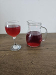 Domače vino jurka in šmarnica