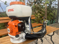 Stihl SR200 sadjarska, vinogradniška škropilnica (kot nova)
