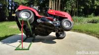 Dvigalka za vrtni traktor