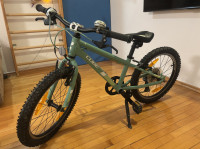 Otroško kolo Cube Acid 200 green n white