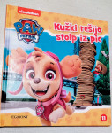 KUŽKI REŠIJO STOLP IZ PIC