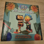 Prodamo 2 otroški knjigi.