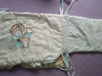 Obroba za otrosko posteljico