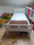 Otroška postelja Ikea Kritter 70x160 z dnom in jogijem