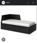 Postelja Flekke Ikea črne barve