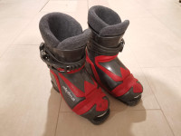 Otroški smučarski čevlji Alpina 31