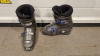 Otroški smučarski čevlji Alpina, velikost 32
