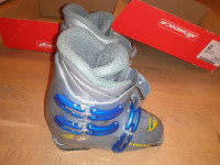 SMUČARSKI ČEVLJI (PANCERJI) HEAD CARVE X3