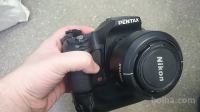 DSLR fotoaparat PENTAX K10D + objektiv + plačam poštnino