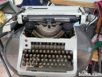 starinski pisalni stroj