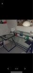 miza pisalna aluminij steklo kotna