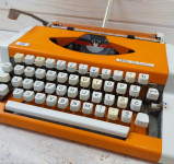 iščem pisalni stroj unis