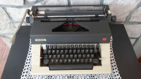 Mehanski Pisalni stroj OLYMPIA Wilhelmsha, Schreibmaschine, Typewriter