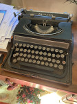 Olivetti pisalni stroj