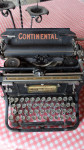 Pisalni stroj Continental