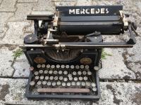 Pisalni stroj Mercedes