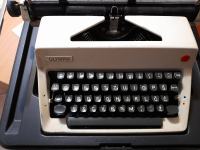 Pisalni stroj OLIMPIA