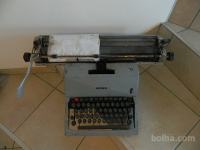 Pisalni stroj Olivetti 82 diaspron