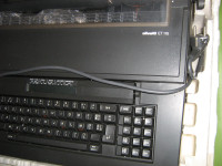 Pisalni stroj Olivetti ET115